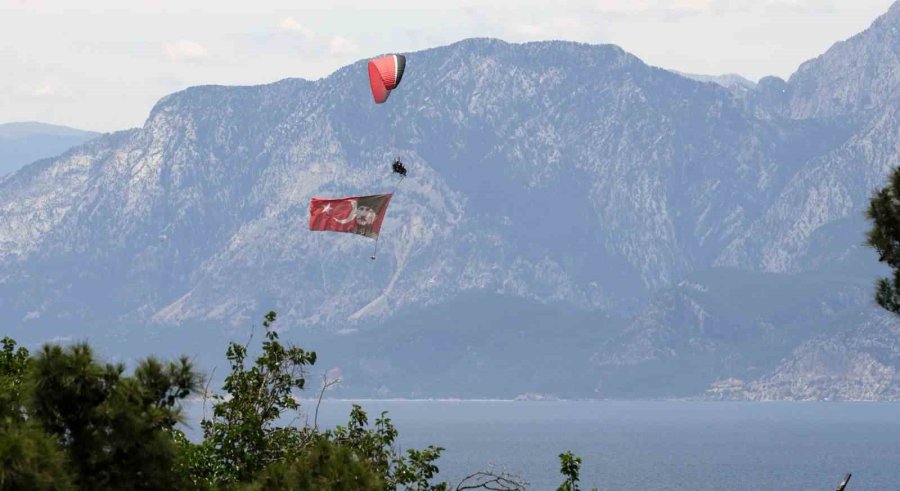 Dünyaca Ünlü Sahil 19 Mayıs’ta Doldu Taştı