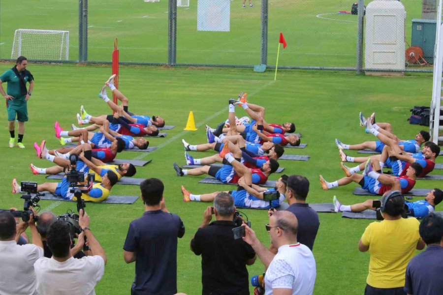 İran Milli Takımı, Dünya Kupası Hazırlıklarına Antalya’da Başladı