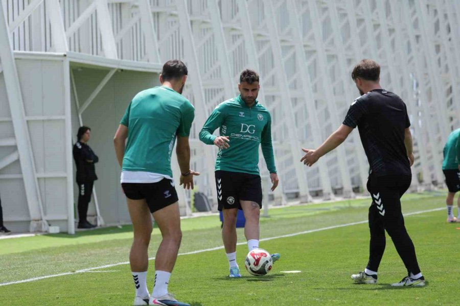 Konyaspor, Trabzonspor Maçı Hazırlıklarını Sürdürdü