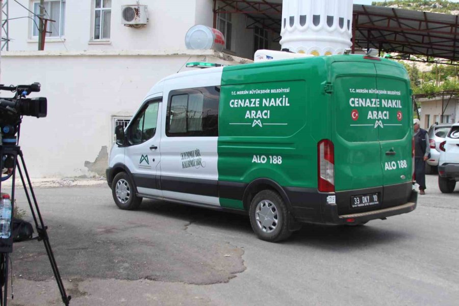 Mersin’de Katliam Yapan Zanlının Cenazesi Adli Tıpa Gönderildi