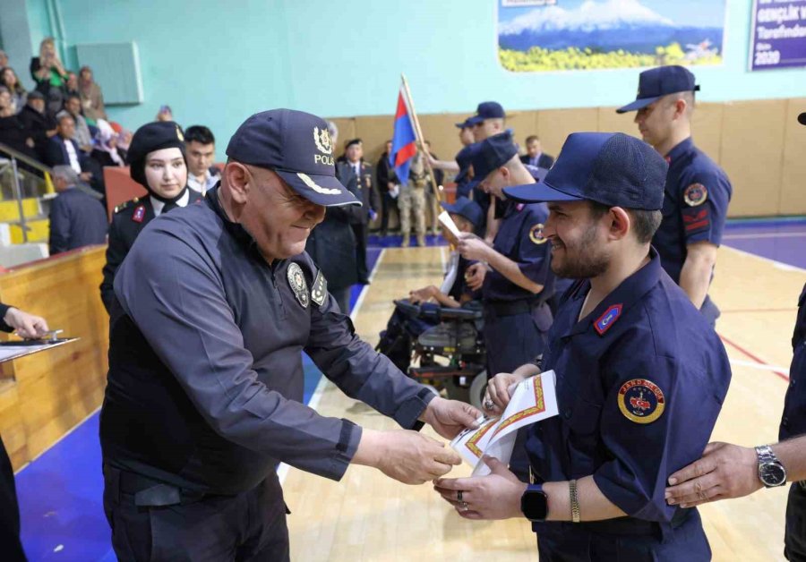 Aksaray’da Özel Gençlerin Bir Günlük Askerlik Heyecanı