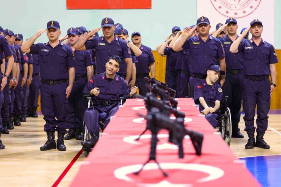 Aksaray’da Özel Gençlerin Bir Günlük Askerlik Heyecanı