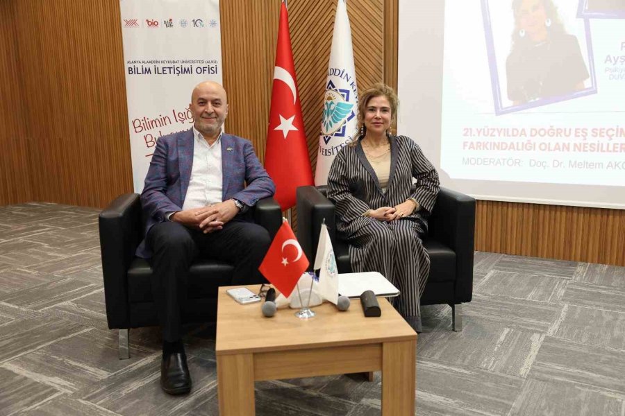 Prof. Dr. Mehmet Kılıç: "aile, Geleceğin Şekillenmesidir"