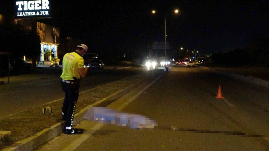 Virajı Alamayan Motosiklet Refüje Çarptı: 18 Yaşındaki Genç Hayatını Kaybetti