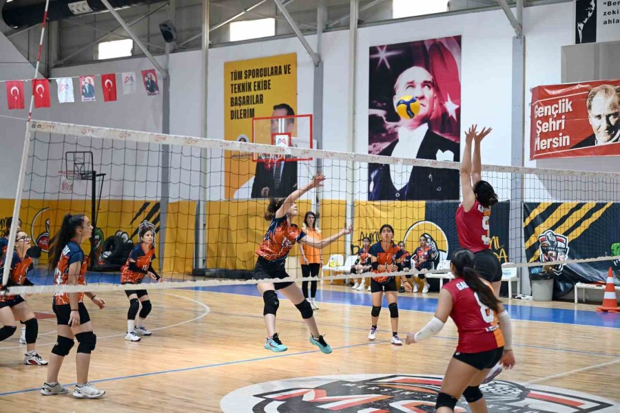 Mersin’de 19 Mayıs Coşkusu Spor Turnuvalarıyla Taçlandı