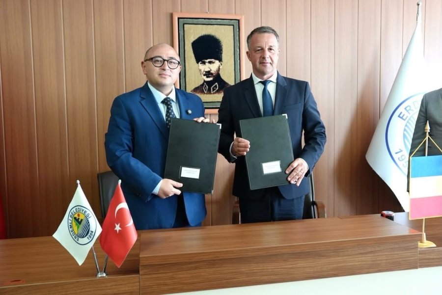 Erdemli İle Romanya’nın Braila Kenti Kardeş Şehir Oldu