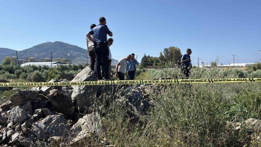 Antalya’da Kayalık Alanda Kaza Yapan Motosikletin Sürücüsü Hayatının Kaybetti