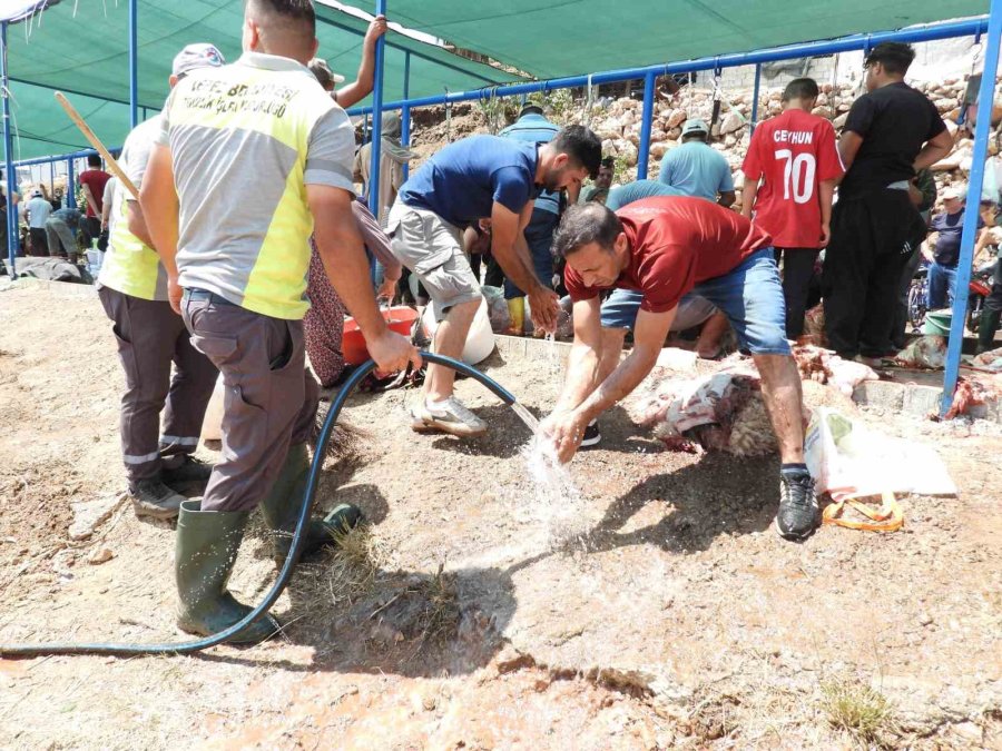 Kepez’de Kurban Kesimi İçin 10 Nokta Belirlendi