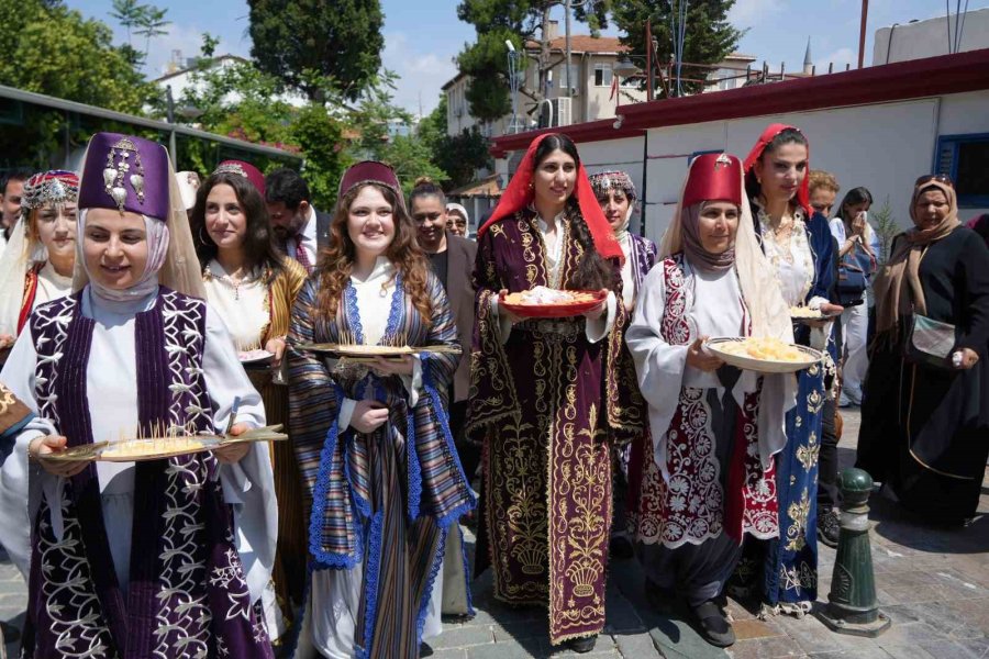 Finike Portakallı Lokum Antalya’da Vatandaşlarla Buluştu