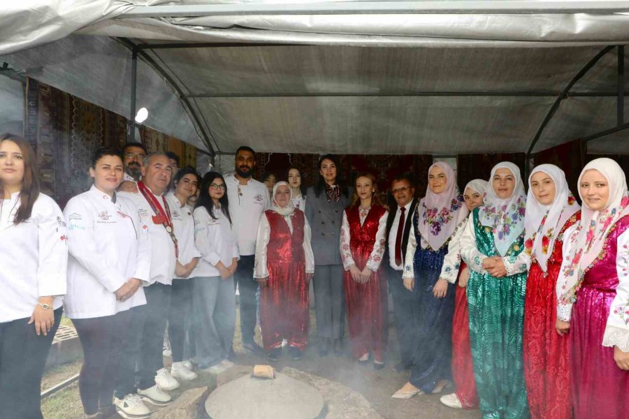 Konaklı Rum Kilisesi’nde Türk Mutfağı Tanıtıldı