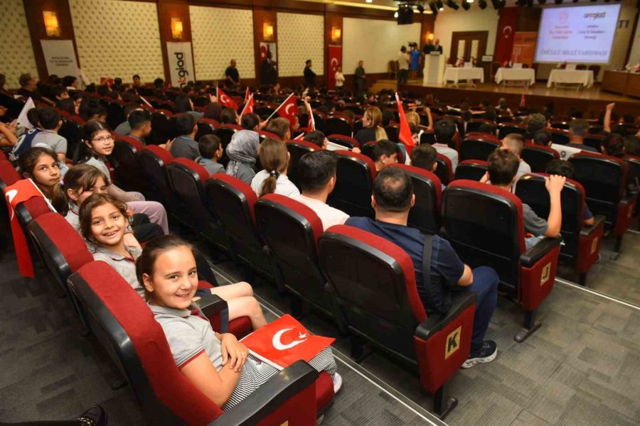 Genç Zihinler Aynı Çatı Altında Buluştu