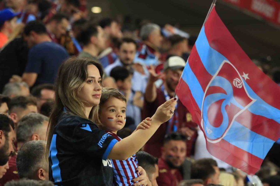 Ziraat Türkiye Kupası: Trabzonspor: 1 - Konyaspor 0 (ilk Yarı)