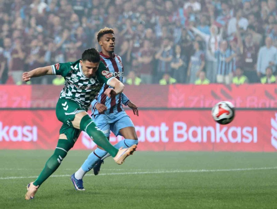 Ziraat Türkiye Kupası: Trabzonspor: 1 - Konyaspor 0 (ilk Yarı)