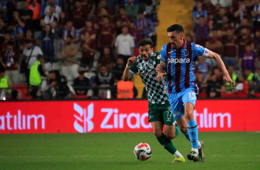 Ziraat Türkiye Kupası: Trabzonspor: 1 - Konyaspor 0 (ilk Yarı)