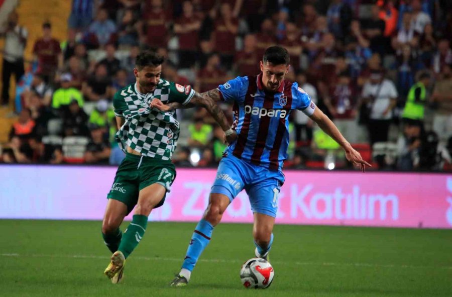 Ziraat Türkiye Kupası: Trabzonspor: 1 - Konyaspor 0 (ilk Yarı)