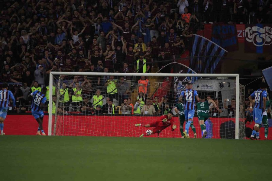 Ziraat Türkiye Kupası: Trabzonspor: 2 - Konyaspor 1 (maç Sonucu)