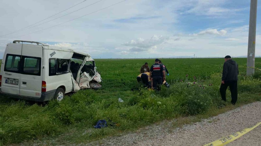 Aksaray’da Minibüs İle Kamyonet Çarpıştı: 5 Yaralı