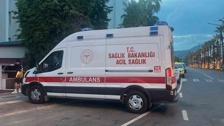 Alanya’da Otel Mutfağında Çıkan Yangın Korkuttu