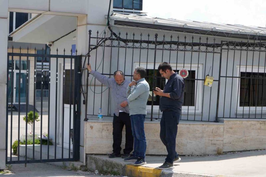 Antalya’da Kazada Hayatını Kaybeden Motosikletli 2 Gencin Cenazesi Teslim Alındı
