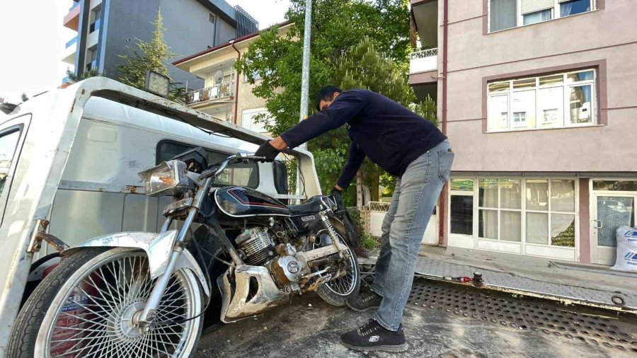 Karaman’da Sürücüsünün Bırakıp Kaçtığı Motosikletin Şase Numarasının Kazınmış Olduğu Belirlendi