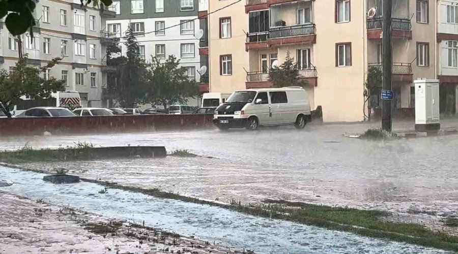 Aksaray’da Şiddetli Yağmur