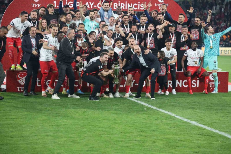 Trendyol 1. Lig Play-off Şampiyonu Çorum Fk Kupasına Kavuştu