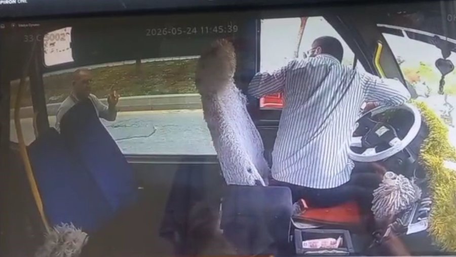 Trafikte Tartışma Ölüm Getirdi: Kalp Krizi Geçiren Sürücü Hayatını Kaybetti