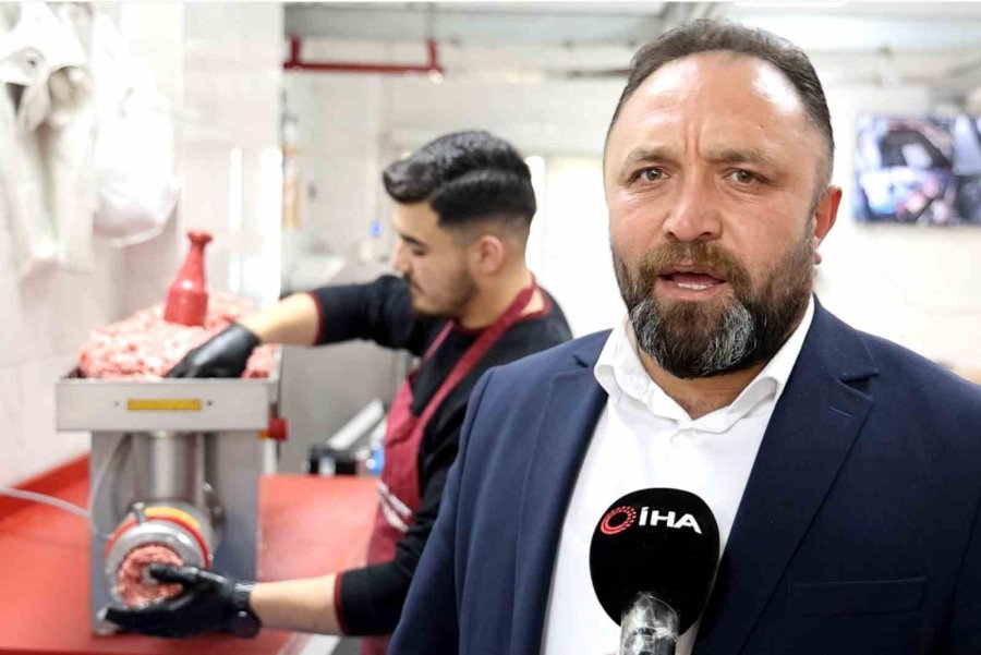 Bayramda Sokakta Et Çekenlere Ceza Kesilecek