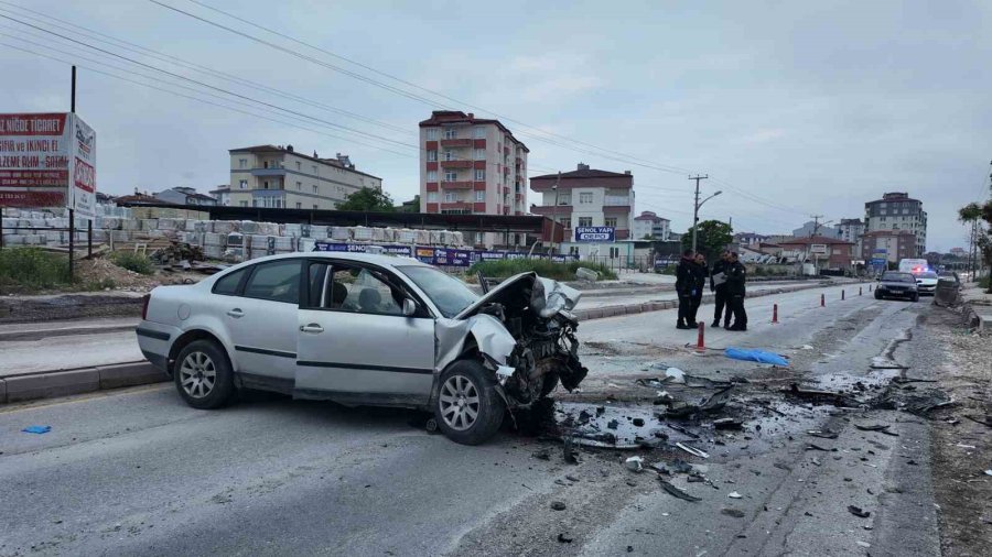 Niğde’de İki Otomobilin Çarpıştığı Kazada 2 Kişi Hayatını Kaybetti