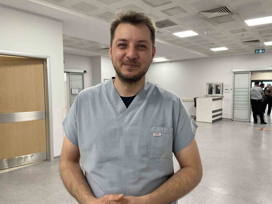 Bayram Ve Uzun Tatillerde Sessiz Tehlike: Kalp Krizi, Pıhtı Ve Felç Riski Göz Ardı Edilmemeli