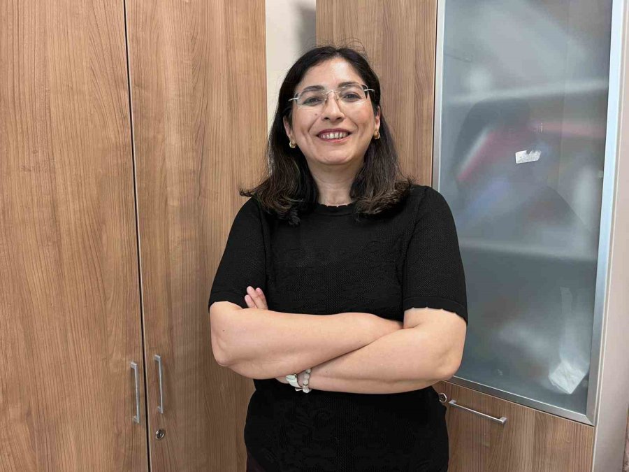 Uzmanından Cilt Kanseri Ve Güneşten Korunma Uyarısı