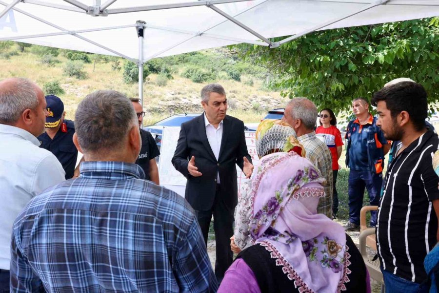 Tarsus’ta 4 Gündür Kayıp Olan Zihinsel Engelli Şahıs İçin Dron Destekli Çalışmalar Sürüyor