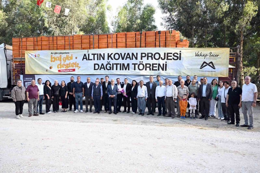 Altın Kovan Projesi Kırsalda Üretimi Büyütüyor