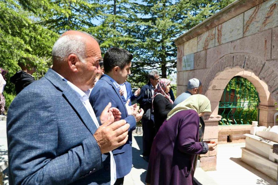 Güllüce Köyü’nde Geleneksel Yağmur Duası Yapıldı