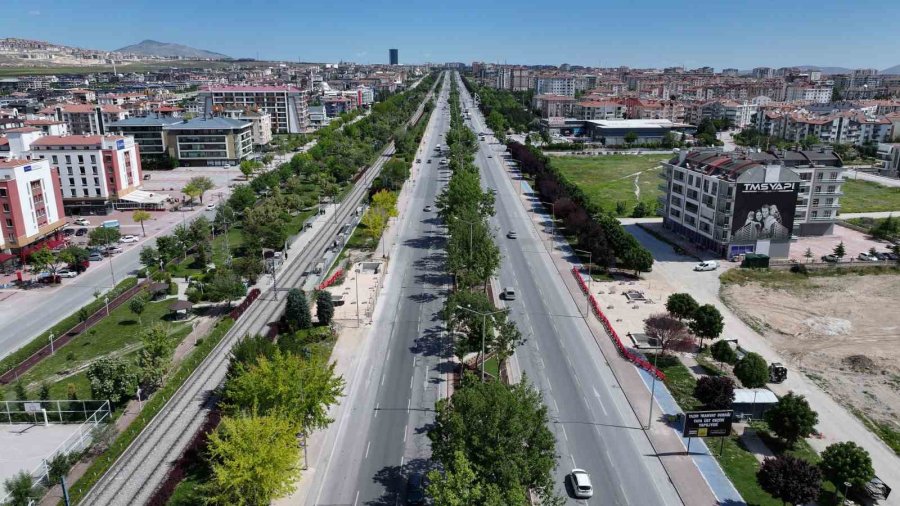 Başkan Altay: "150 Milyon Lira Maliyetle Yayalar Ve Bisiklet Kullanıcıları İçin 2 Yeni Üst Geçit Yapıyoruz"