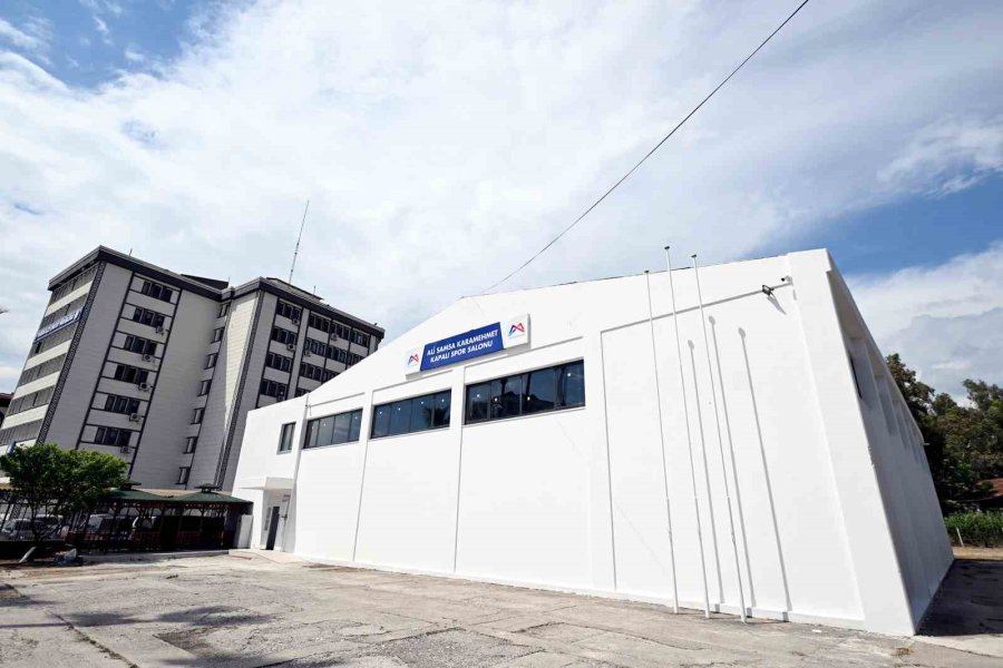 Tarsus’ta Yenilenen Spor Salonunda Sona Gelindi