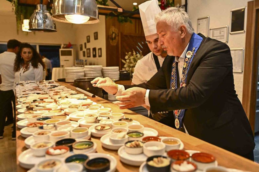Gastronomi Temsilcileri Antalya Lokantası’nda Buluştu