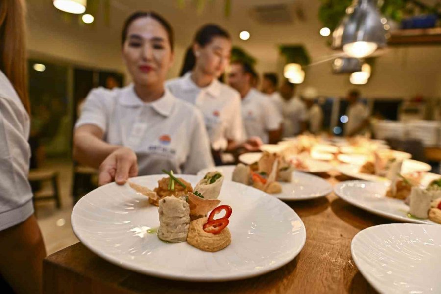 Gastronomi Temsilcileri Antalya Lokantası’nda Buluştu