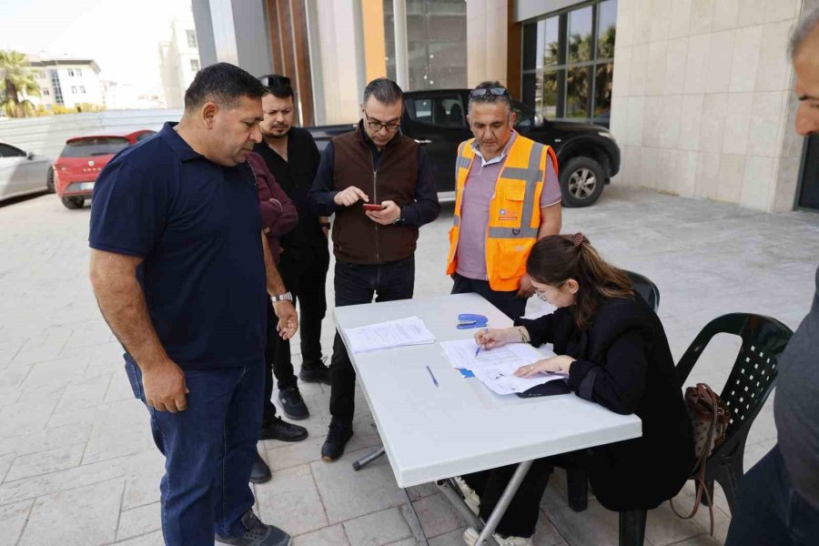 Büyükşehir’in Arı Kovanı Destekleri Devam Ediyor