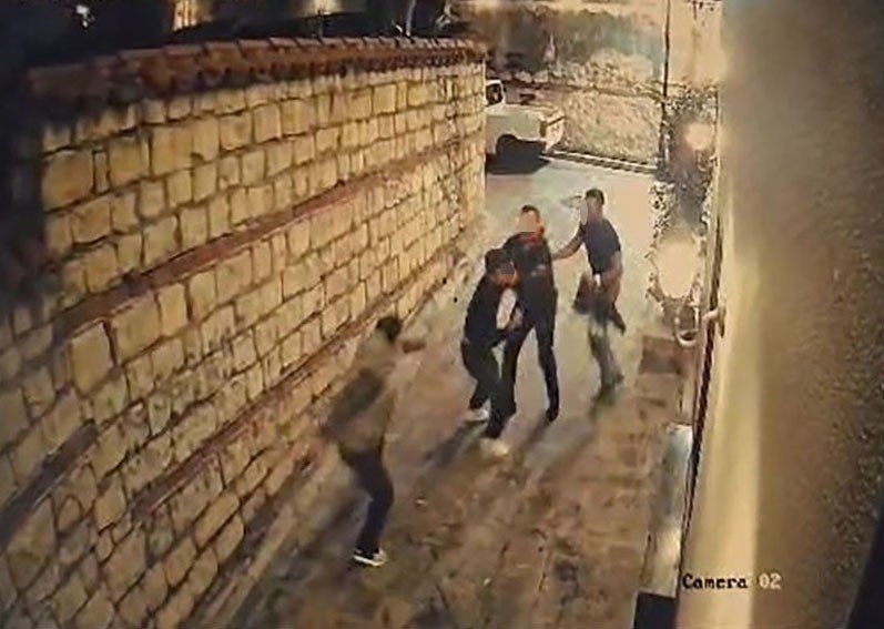 "müşteriler Rahatsız Oluyor" Uyarısının Sonu Ölüm Oldu