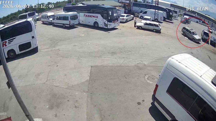 Takılan Gaz Pedalı Ortalığı Savaş Alanına Çevirdi