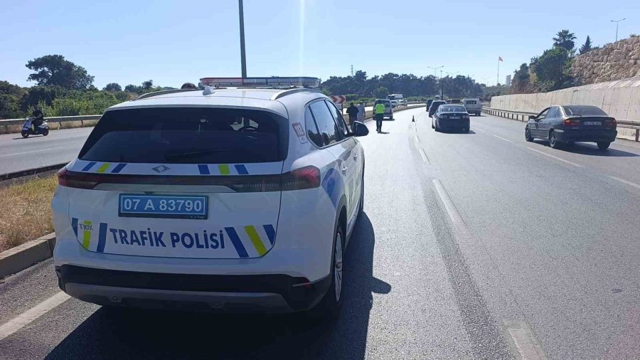 Sara Nöbeti Geçiren Sürücünün Ehliyetine El Konuldu