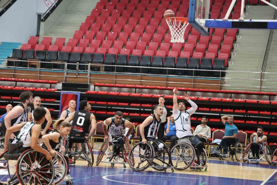 Beşiktaş Tekerlekli Sandalye Basketbol Takımı, Tekerlekli Sandalye Basketbol Süper Ligi’nde Yarı Finalde