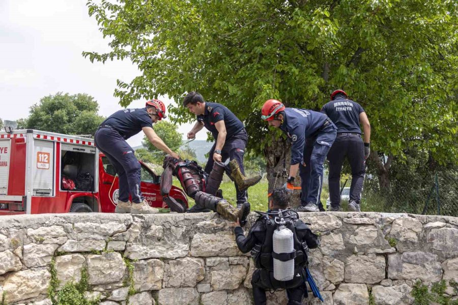 Mersin İtfaiyesinden Boğulma Vakalarına Karşı Tatbikat