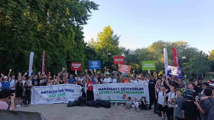 Bisiklet Binme Ve Çevre Temizliği Etkinliği
