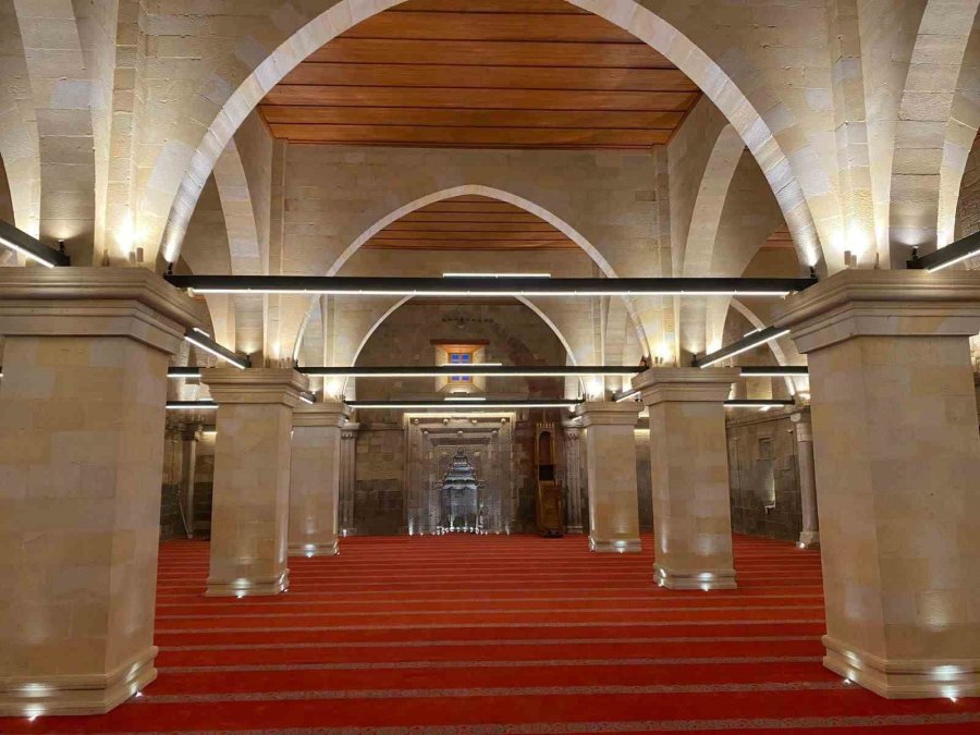 Asırlık Sungur Bey Cami Cuma Namazı İle Yeniden İbadete Açılıyor