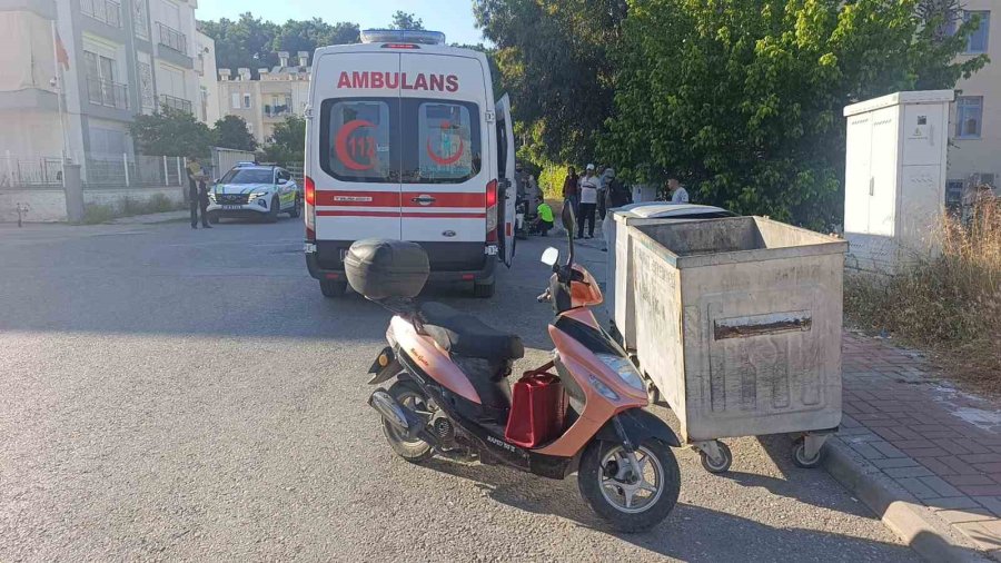 Motorlu Bisiklet İle Elektrikli Bisiklet Çarpıştı, 4 Yaşındaki Çocuk Yaralandı