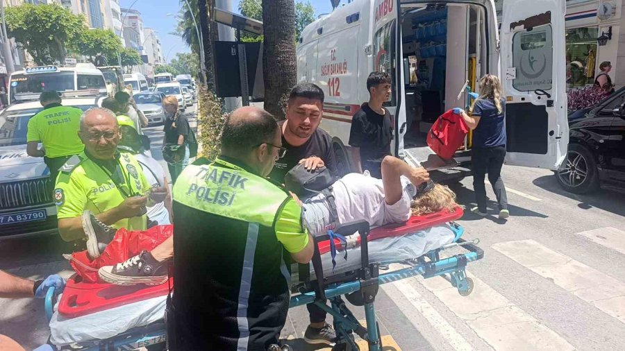 Yaya Geçidinde Motosikletin Çarptığı Alman Kadın Turist Yaralandı