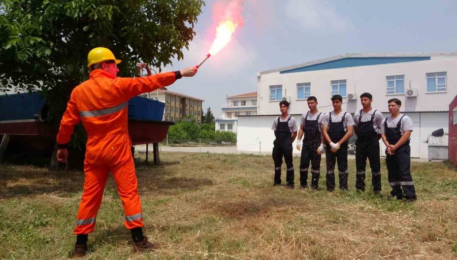 Denizcilikte Geleceğin Kaptan Ve Mühendisleri Bu Okulda Yetişiyor