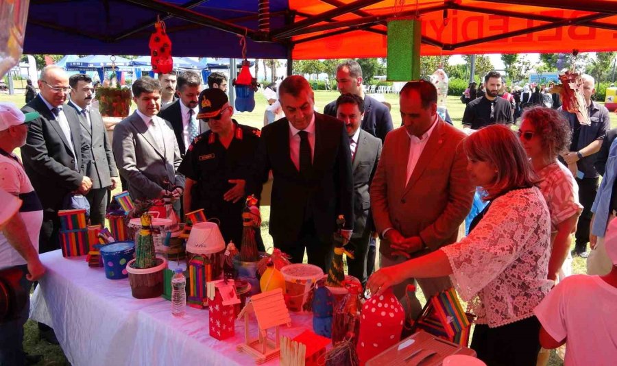Mersin’de Atıklar Tasarıma Dönüştü, Çocuklar Podyuma Çıktı